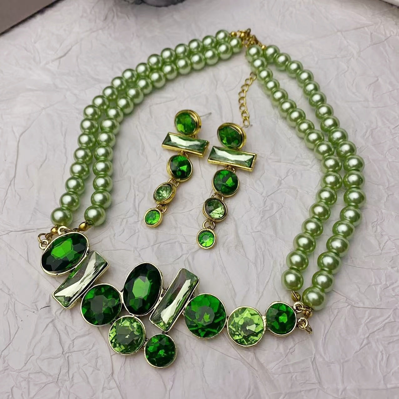 Parure Bijoux Verte 35g - Collier et Boucles d'Oreilles Perles
