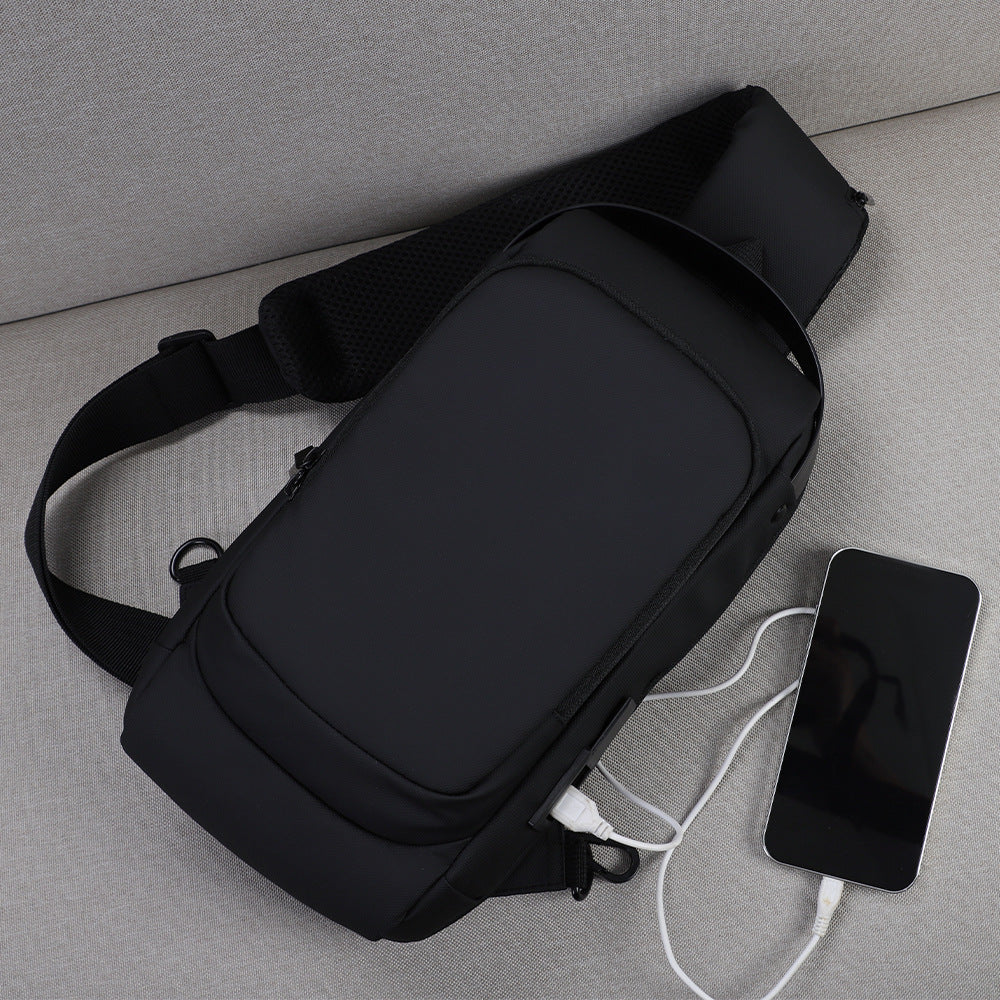 Sac En Bandoulière Avec Un Chargeur Intégré