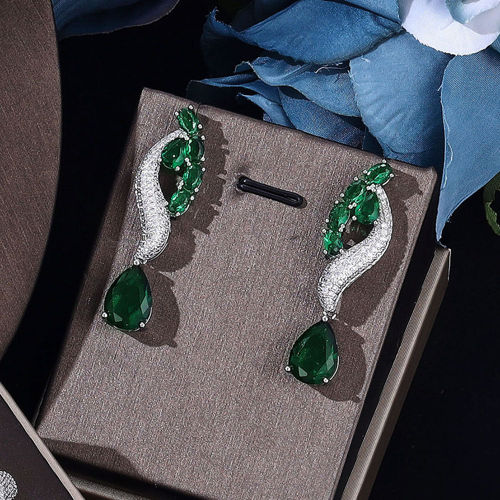 Parure Bijoux 4 Pièces - Collier Boucles Bague Bracelet