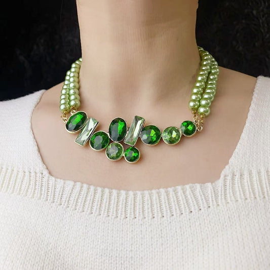 Parure Bijoux Verte 35g - Collier et Boucles d'Oreilles Perles