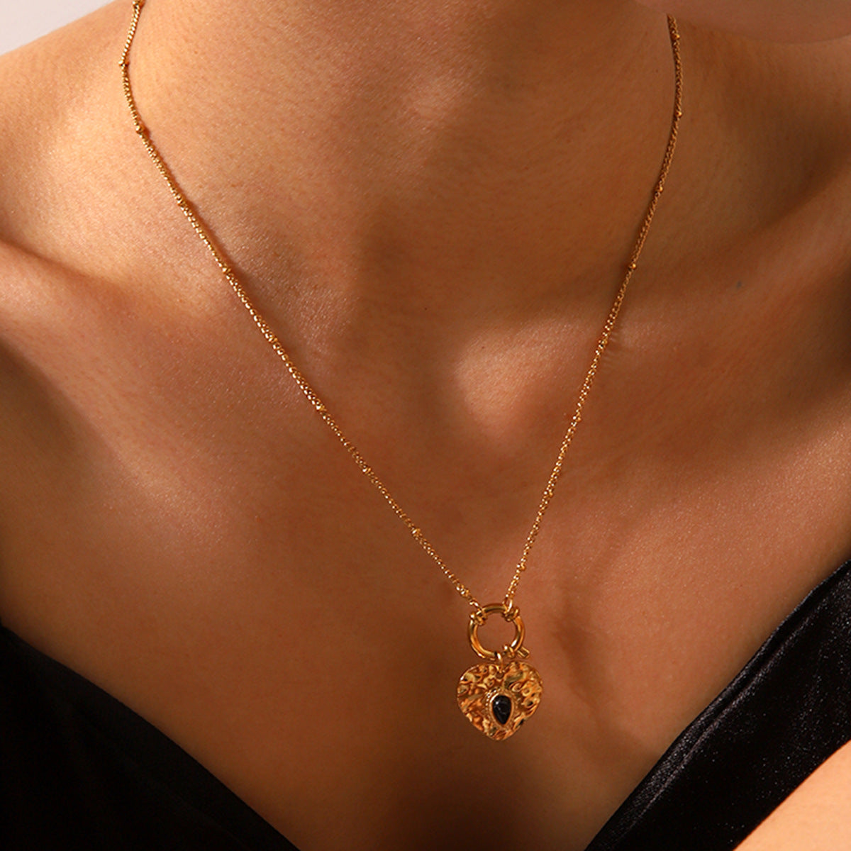Collier Pendentif Cœur Acier Titane 27g - Hypoallergénique