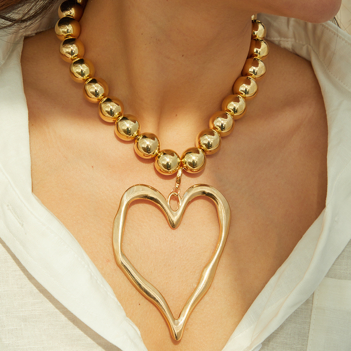 Collier Pendentif Cœur avec Perles Alliage 50g - 4 Variations