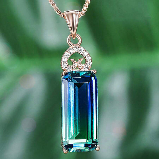 Collier Pendentif Cœur Pierre Carrée 15g - Chaîne Métallique