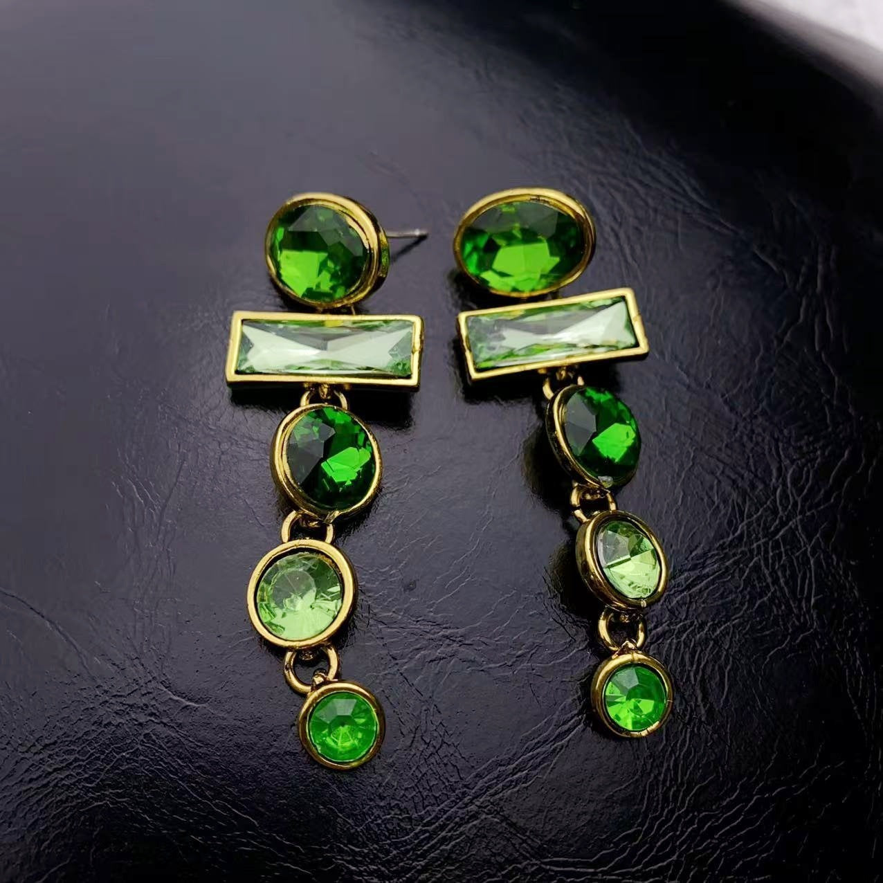 Parure Bijoux Verte 35g - Collier et Boucles d'Oreilles Perles